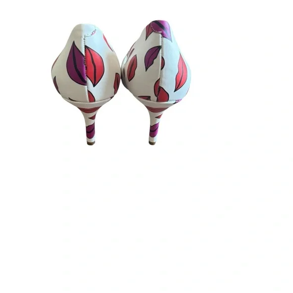 INC International Concepts Pointed Toe Heels – Lips Print – Size 7 - Picture 4 of 8